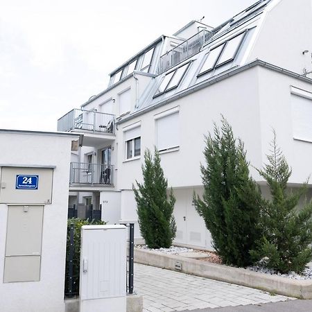 Modern Apartment With Private Balcony Near City Center Вена Экстерьер фото