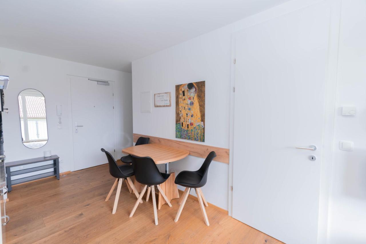 Modern Apartment With Private Balcony Near City Center Вена Экстерьер фото
