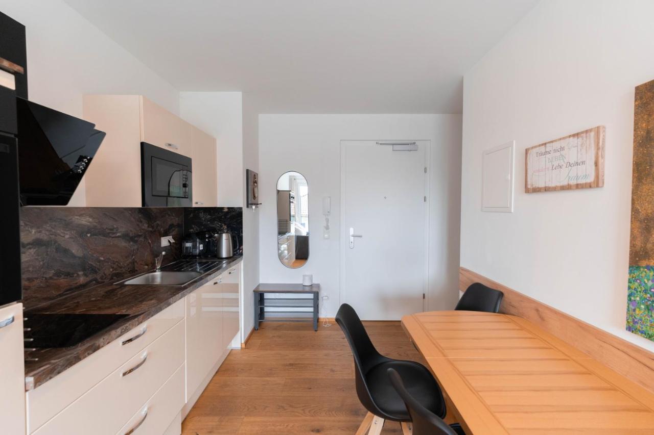 Modern Apartment With Private Balcony Near City Center Вена Экстерьер фото
